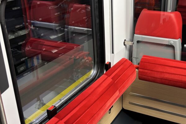 ÖBB Stehhilfen 4