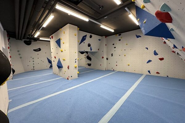 Center Fontauna Bouldermatte