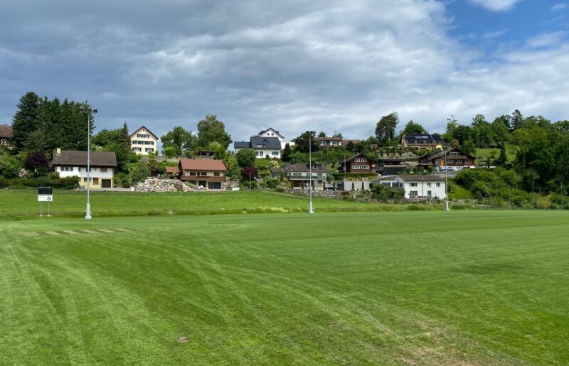 Sportplatz Bützel Schutzpolster 2