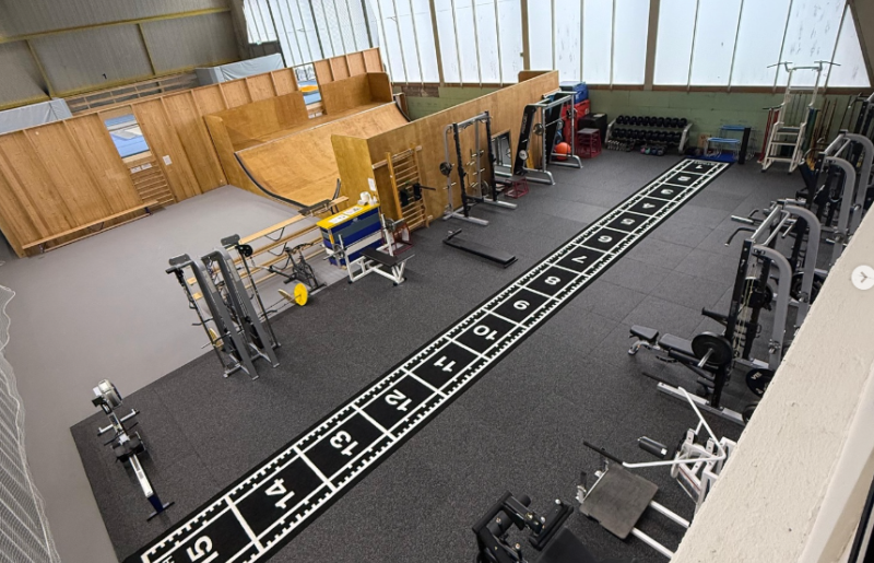 Sporthalle Färbi 3