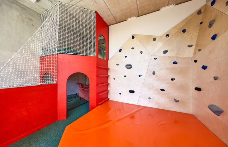 TS Schulhaus Wasgenring 1